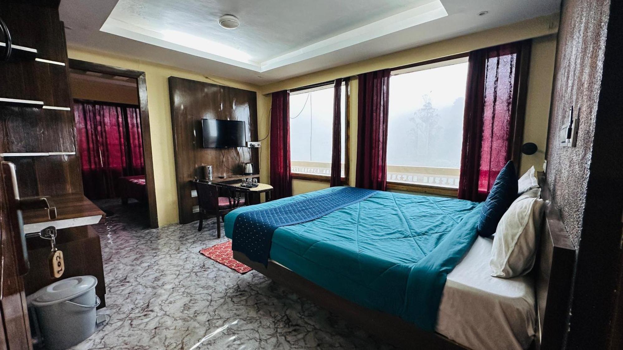 Mountain View Cottage Уті Екстер'єр фото